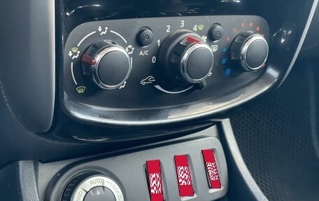 Nissan Terrano III, 2016 год, 1 287 000 рублей, 11 фотография