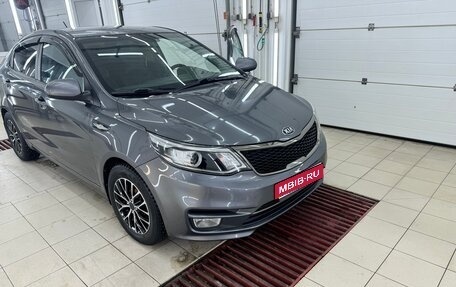 KIA Rio III рестайлинг, 2016 год, 980 000 рублей, 1 фотография