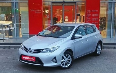 Toyota Auris II, 2013 год, 1 199 000 рублей, 1 фотография