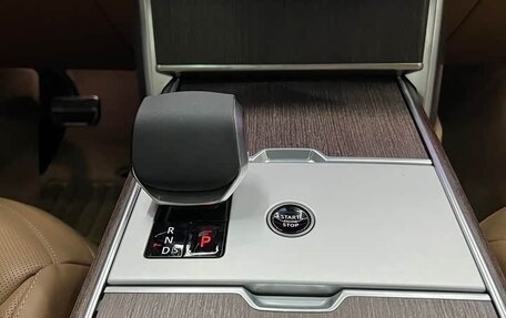 Land Rover Range Rover IV рестайлинг, 2025 год, 17 760 004 рублей, 13 фотография