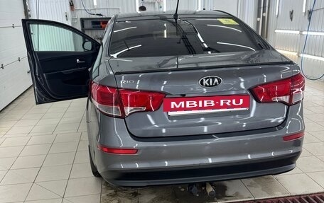 KIA Rio III рестайлинг, 2016 год, 980 000 рублей, 2 фотография