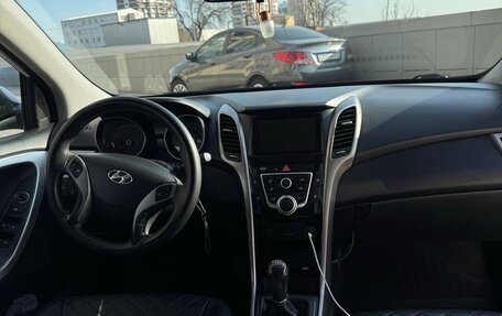 Hyundai i30 II рестайлинг, 2013 год, 700 000 рублей, 5 фотография
