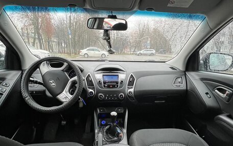 Hyundai ix35 I рестайлинг, 2013 год, 1 180 000 рублей, 12 фотография