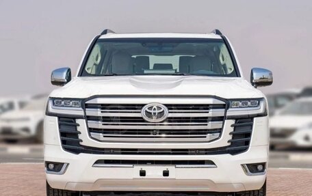 Toyota Land Cruiser, 2025 год, 12 450 000 рублей, 2 фотография