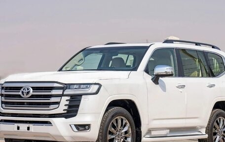 Toyota Land Cruiser, 2025 год, 12 450 000 рублей, 3 фотография