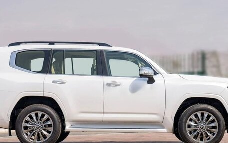 Toyota Land Cruiser, 2025 год, 12 450 000 рублей, 7 фотография