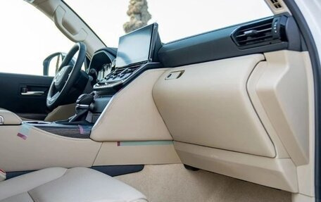 Toyota Land Cruiser, 2025 год, 12 450 000 рублей, 17 фотография