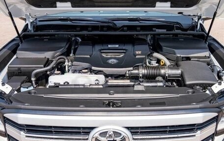 Toyota Land Cruiser, 2025 год, 12 450 000 рублей, 20 фотография