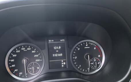 Mercedes-Benz Vito, 2023 год, 5 700 000 рублей, 18 фотография