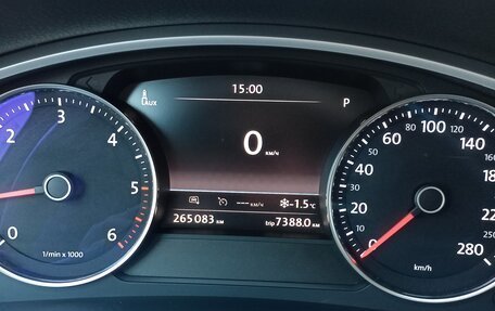 Volkswagen Touareg III, 2014 год, 2 200 000 рублей, 9 фотография