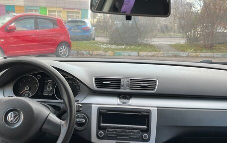 Volkswagen Passat B7, 2011 год, 700 000 рублей, 8 фотография