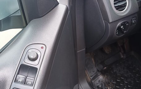 Volkswagen Tiguan I, 2010 год, 1 150 000 рублей, 14 фотография