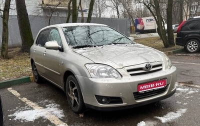 Toyota Corolla, 2004 год, 675 000 рублей, 1 фотография