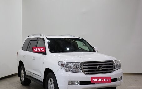 Toyota Land Cruiser 200, 2011 год, 3 490 000 рублей, 2 фотография