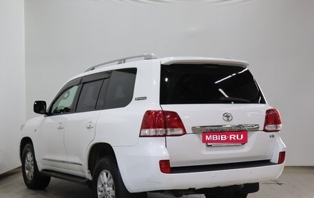 Toyota Land Cruiser 200, 2011 год, 3 490 000 рублей, 6 фотография