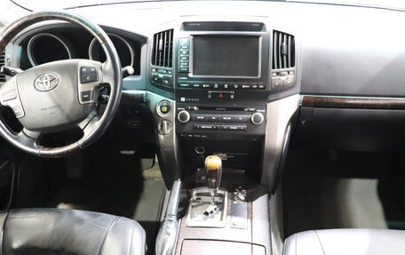 Toyota Land Cruiser 200, 2011 год, 3 490 000 рублей, 13 фотография