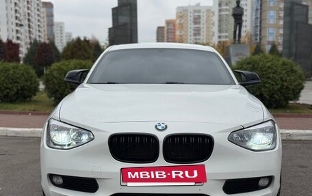 BMW 1 серия, 2013 год, 850 000 рублей, 11 фотография