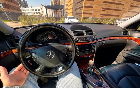 Mercedes-Benz E-Класс, 2004 год, 650 000 рублей, 9 фотография