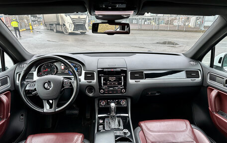 Volkswagen Touareg III, 2014 год, 3 390 000 рублей, 13 фотография