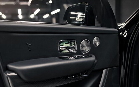 Rolls-Royce Cullinan, 2021 год, 43 000 000 рублей, 7 фотография