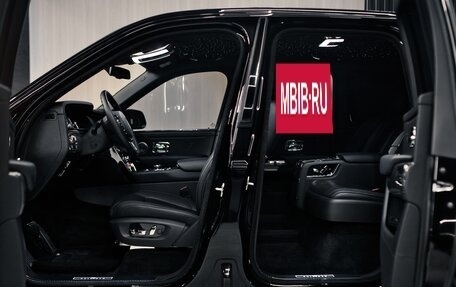 Rolls-Royce Cullinan, 2021 год, 43 000 000 рублей, 5 фотография