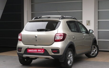 Renault Sandero II рестайлинг, 2021 год, 1 450 000 рублей, 2 фотография