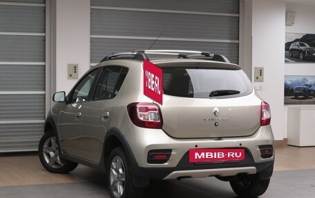 Renault Sandero II рестайлинг, 2021 год, 1 450 000 рублей, 4 фотография