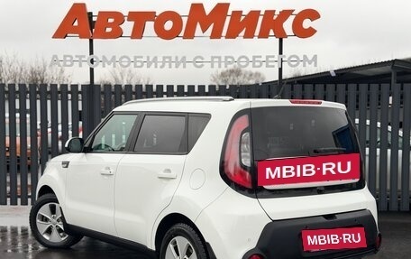 KIA Soul II рестайлинг, 2016 год, 1 290 000 рублей, 5 фотография