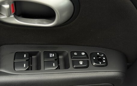 KIA Soul II рестайлинг, 2016 год, 1 290 000 рублей, 16 фотография