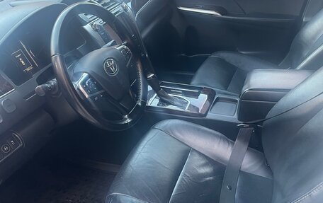 Toyota Camry, 2016 год, 1 870 000 рублей, 5 фотография