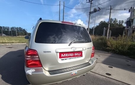 Toyota Highlander III, 2002 год, 1 250 000 рублей, 4 фотография