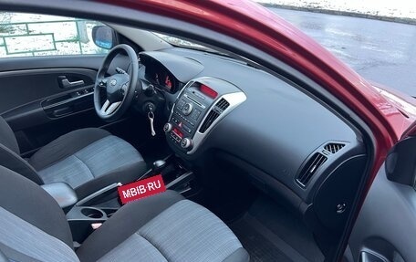 KIA cee'd I рестайлинг, 2010 год, 745 000 рублей, 14 фотография