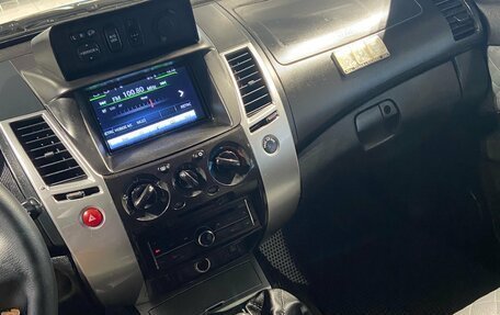 Mitsubishi Pajero Sport II рестайлинг, 2008 год, 1 150 000 рублей, 16 фотография