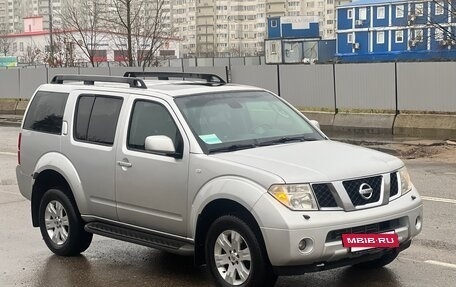 Nissan Pathfinder, 2005 год, 900 000 рублей, 2 фотография