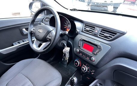 KIA Rio III рестайлинг, 2014 год, 875 000 рублей, 14 фотография
