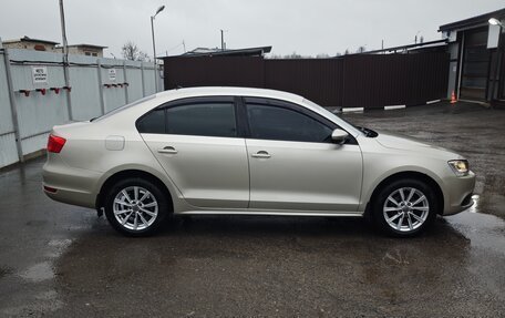 Volkswagen Jetta VI, 2012 год, 1 050 000 рублей, 5 фотография