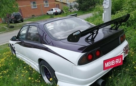 Nissan Skyline, 1993 год, 450 000 рублей, 3 фотография