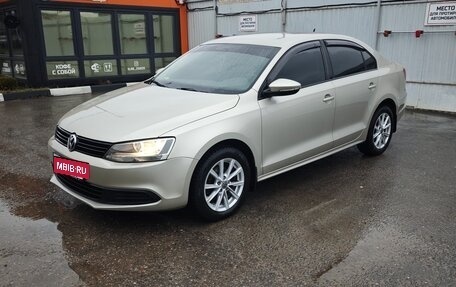 Volkswagen Jetta VI, 2012 год, 1 050 000 рублей, 2 фотография