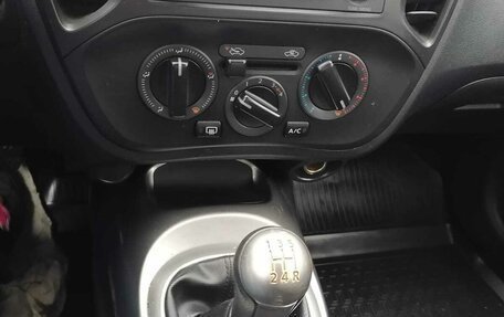 Nissan Juke II, 2011 год, 950 000 рублей, 21 фотография