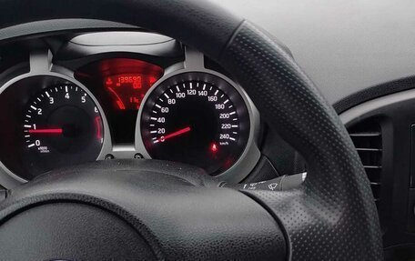 Nissan Juke II, 2011 год, 950 000 рублей, 22 фотография