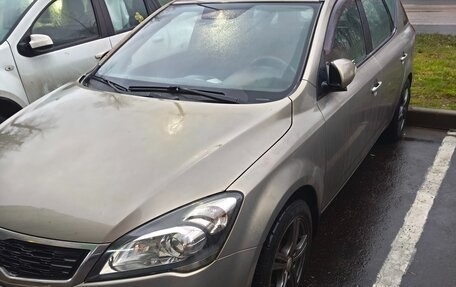 KIA cee'd I рестайлинг, 2010 год, 880 000 рублей, 8 фотография