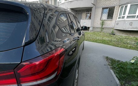 BMW X1, 2019 год, 3 080 000 рублей, 6 фотография