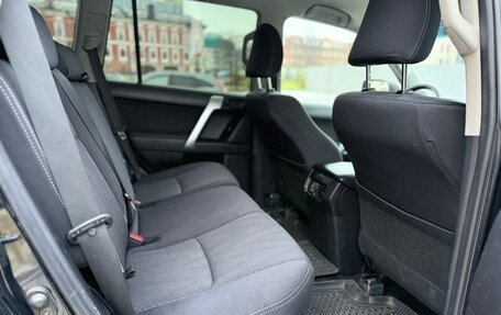 Toyota Land Cruiser Prado 150 рестайлинг 2, 2015 год, 2 970 000 рублей, 14 фотография