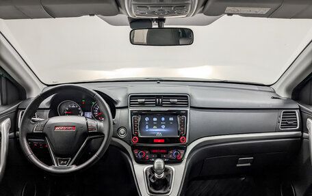 Haval H6, 2018 год, 1 325 000 рублей, 14 фотография