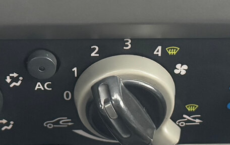 Renault Logan I, 2012 год, 549 000 рублей, 19 фотография