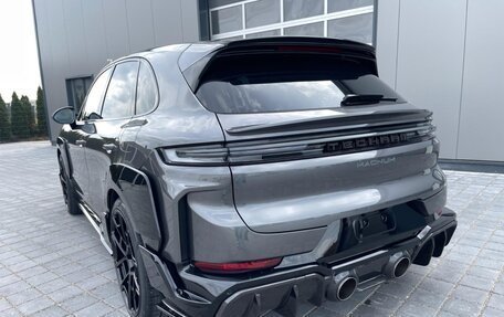 Porsche Cayenne III, 2025 год, 47 700 000 рублей, 17 фотография