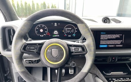 Porsche Cayenne III, 2025 год, 47 700 000 рублей, 25 фотография