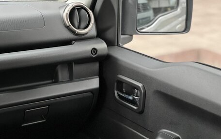 Suzuki Jimny, 2025 год, 4 490 000 рублей, 26 фотография