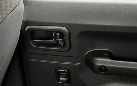 Suzuki Jimny, 2025 год, 4 490 000 рублей, 27 фотография