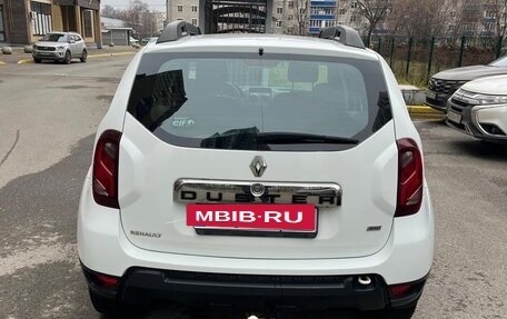 Renault Duster I рестайлинг, 2015 год, 1 000 000 рублей, 2 фотография